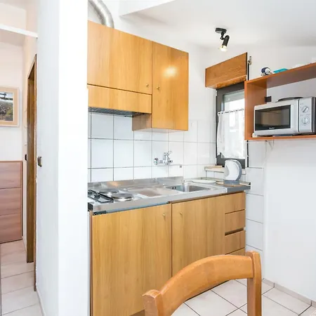 Seaside With A Swimming Pool Okrug Gornji, Ciovo - 11374 Apartman