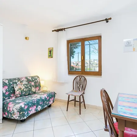Apartman Seaside With A Swimming Pool Okrug Gornji, Ciovo - 11374 *